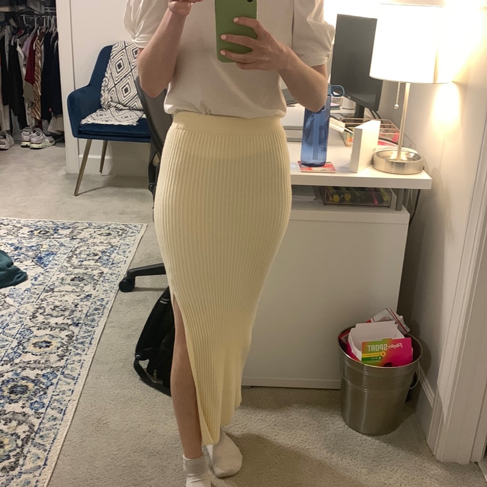Knit maxi skirt